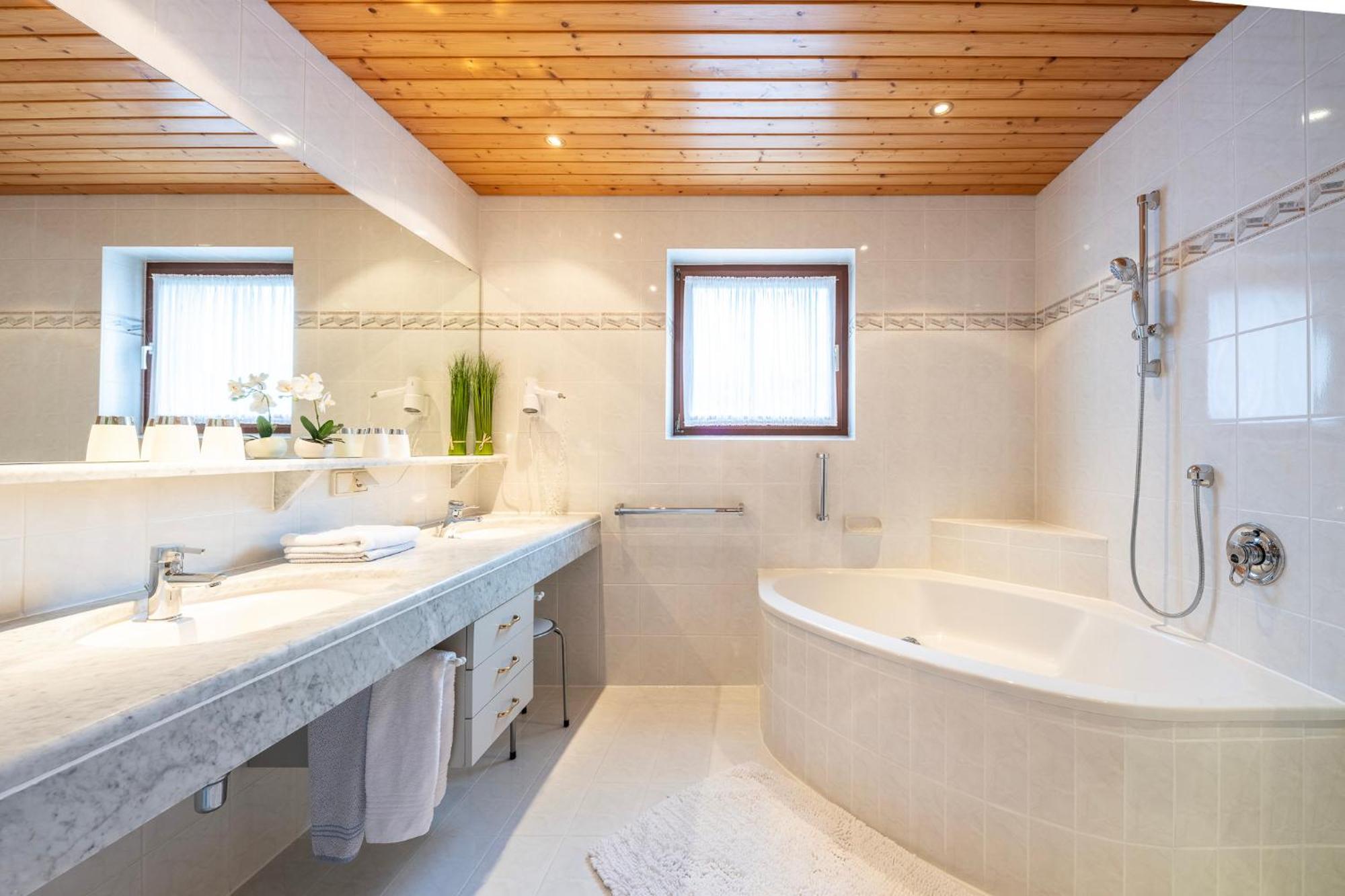Fruehstueckspension-Appartementhaus Wasserer Bad Kleinkirchheim Eksteriør bilde
