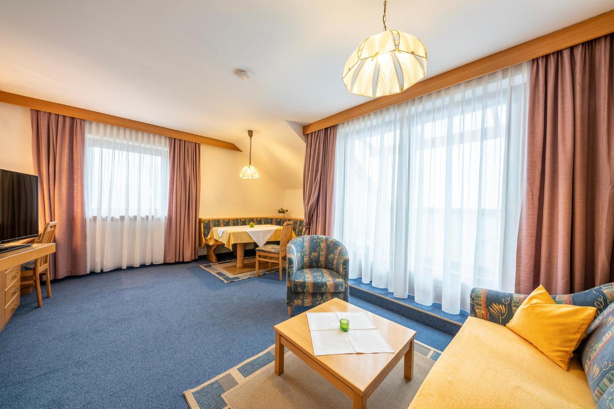 Fruehstueckspension-Appartementhaus Wasserer Bad Kleinkirchheim Eksteriør bilde
